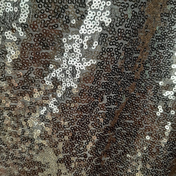 Gold sparkly dress ✨ - Picture 4 of 4